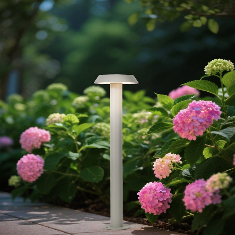 SOP0095-01 Outdoor Light - 3000K (IP65) - Solar Powered & High Colour Rendering Index (CRI) 90+ & UV Protection