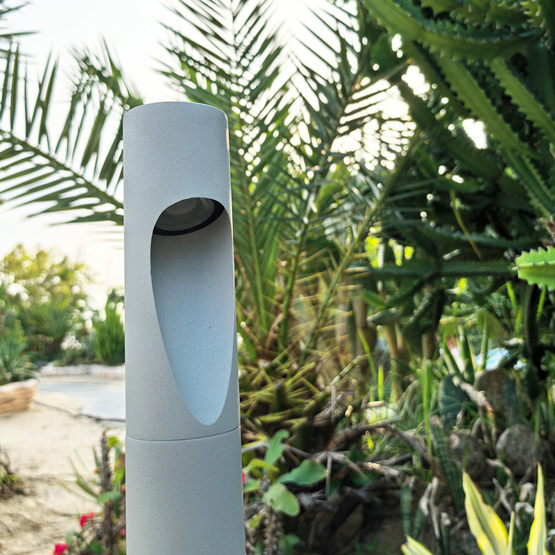 Classic outdoor lighting fixture with a 36° light emission angle, IP65 waterproof rating, and 7W power, making it the top choice for garden lighting designers.
