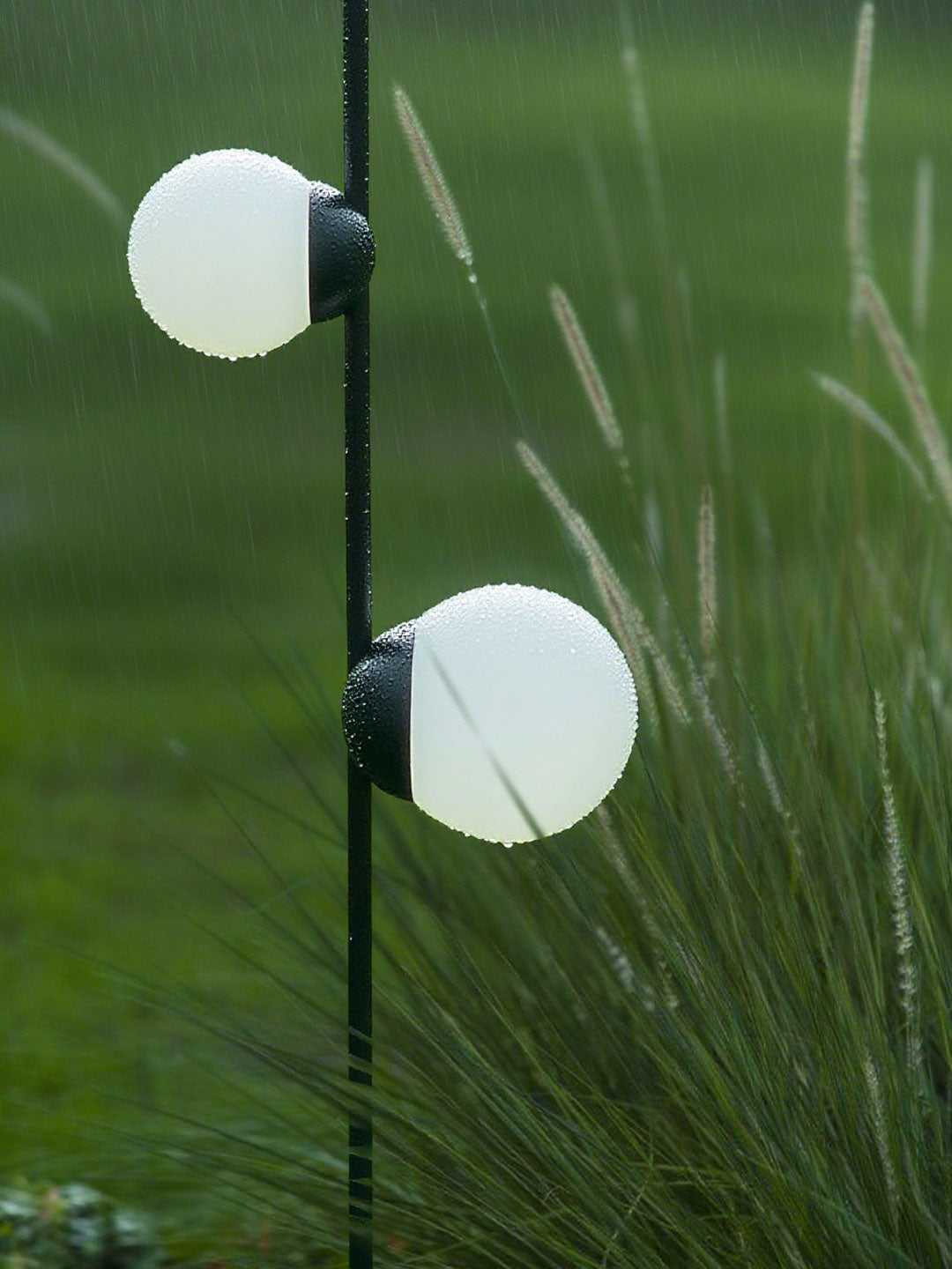 IP65 Aluminium-Iron PC Spherical Outdoor Lawn Light - Waterproof and Dustproof Decorative Lighting