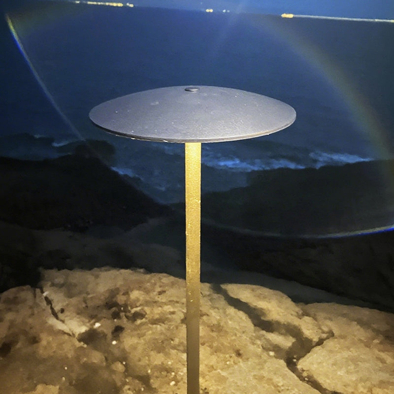 Modern conical cap solar lawn light IP65