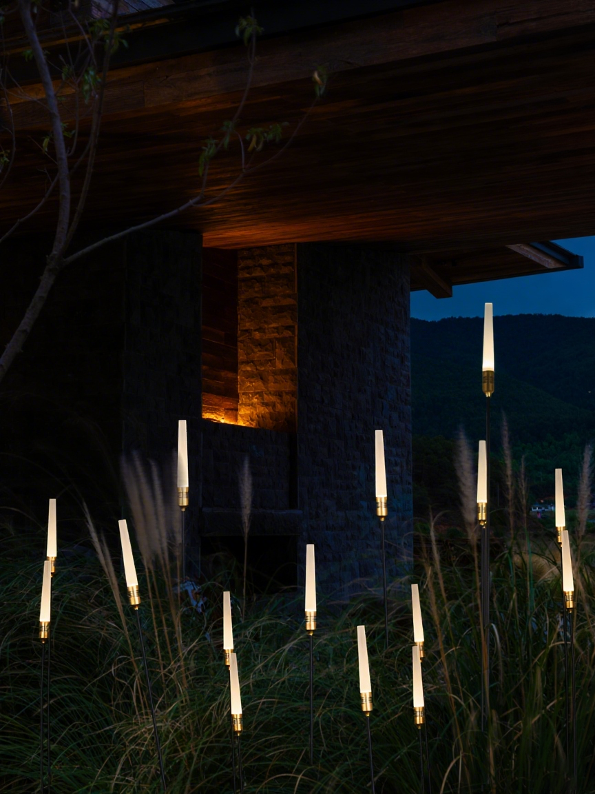 UV resistant high translucent acrylic pole, IP65 waterproof garden light, Outdoor lights designer recommended TOP3,High CRI, Osram