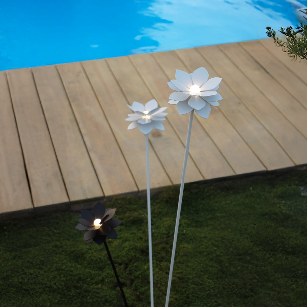 Lotus Flower-0.5W-3000K Outdoor Light (IP65) -Solar Power & High CRI 90+ & UV Resistant