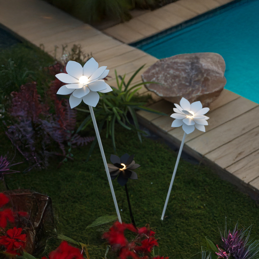 Lotus Flower-0.5W-3000K Outdoor Light (IP65) -Solar Power & High CRI 90+ & UV Resistant
