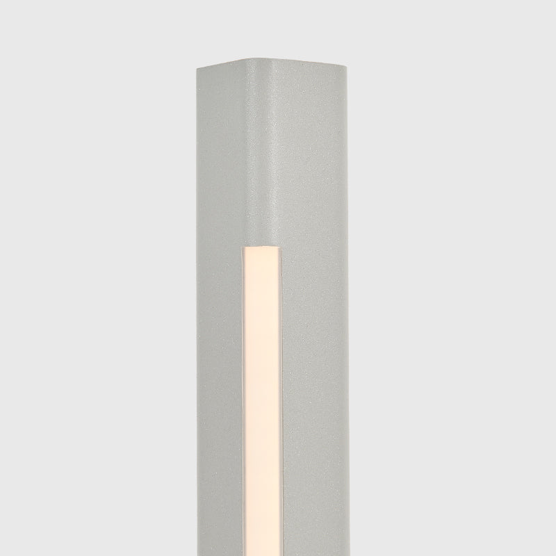 Minimalist Outdoor Light 3000K (IP65) - Solar Powered & High Colour Rendering Index (CRI) 90+ & UV Protection