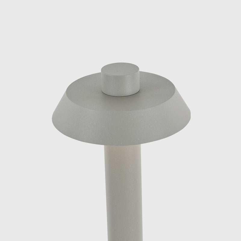 Classic Outdoor Light 7W-3000K (IP65) - Solar Powered & High Colour Rendering Index (CRI) 90+ & UV Protection
