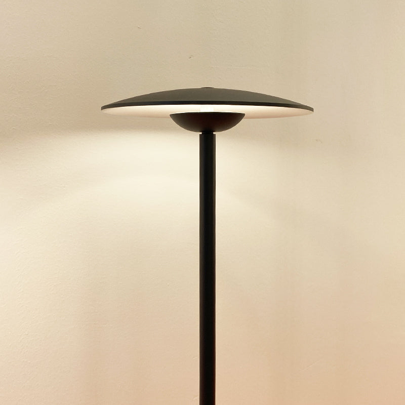 Modern conical cap solar lawn light IP65