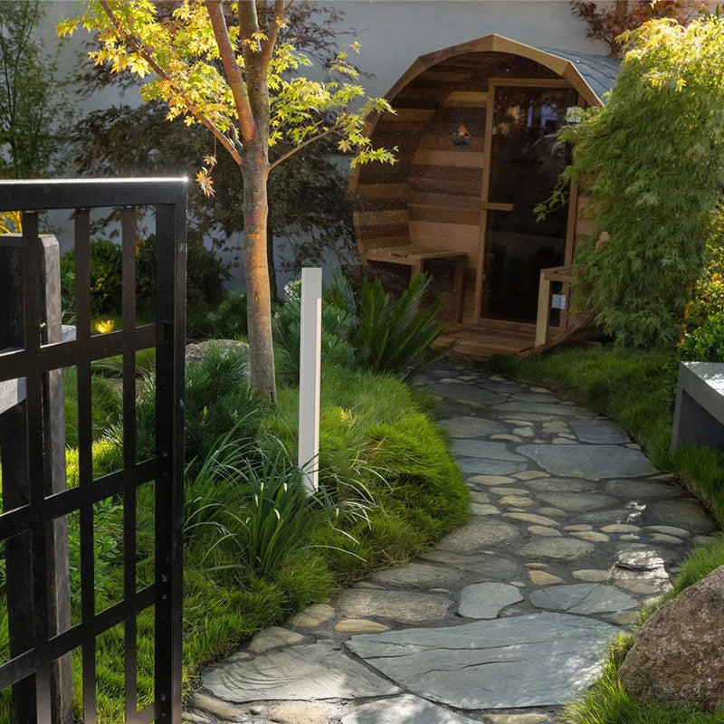 Minimalist Outdoor Light 3000K (IP65) - Solar Powered & High Colour Rendering Index (CRI) 90+ & UV Protection