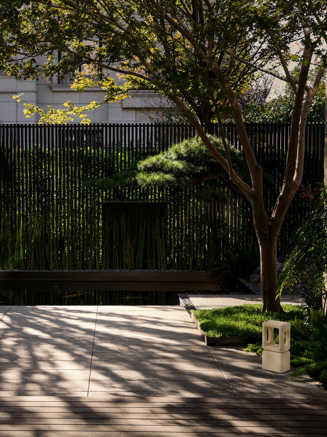 MOP0012-01 Cement Outdoor Light - 3000K (IP65) - Solar Powered & High Colour Rendering Index (CRI) 90+ & UV Protection