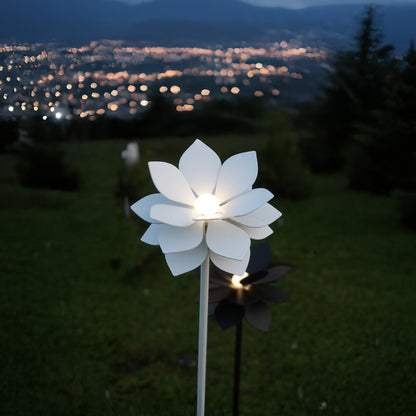 Lotus Flower-0.5W-3000K Outdoor Light  (IP65) -Solar Power & High CRI 90+ & UV Resistant