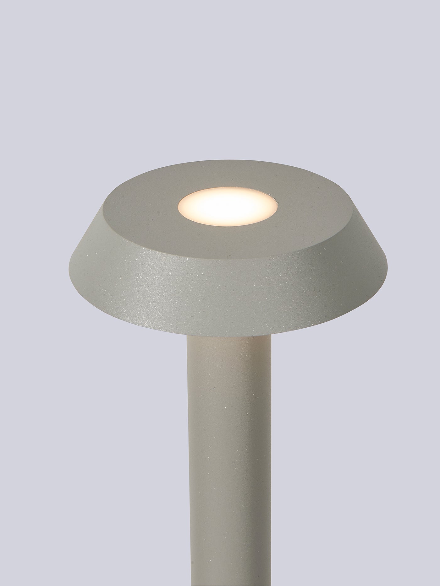 SOP0095-01 Outdoor Light - 3000K (IP65) - Solar Powered & High Colour Rendering Index (CRI) 90+ & UV Protection